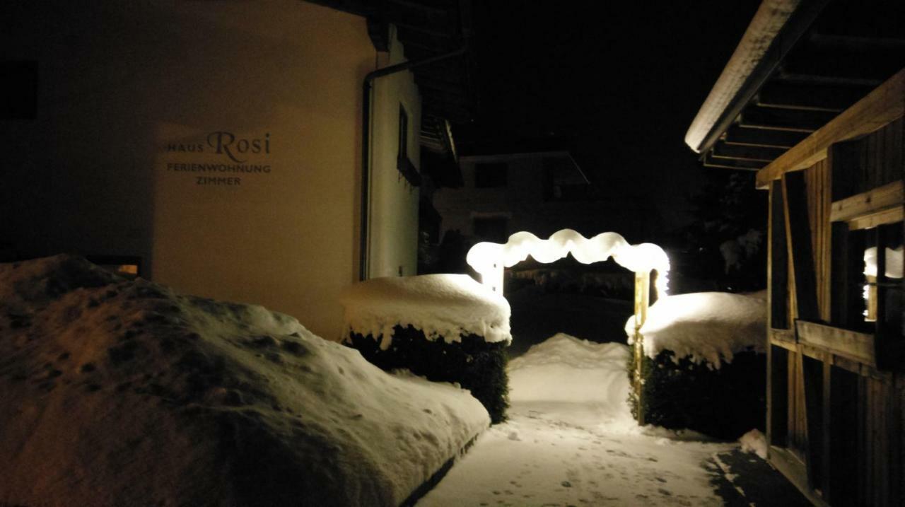 Haus Rosi Apartment Sankt Leonhard im Pitztal Bagian luar foto